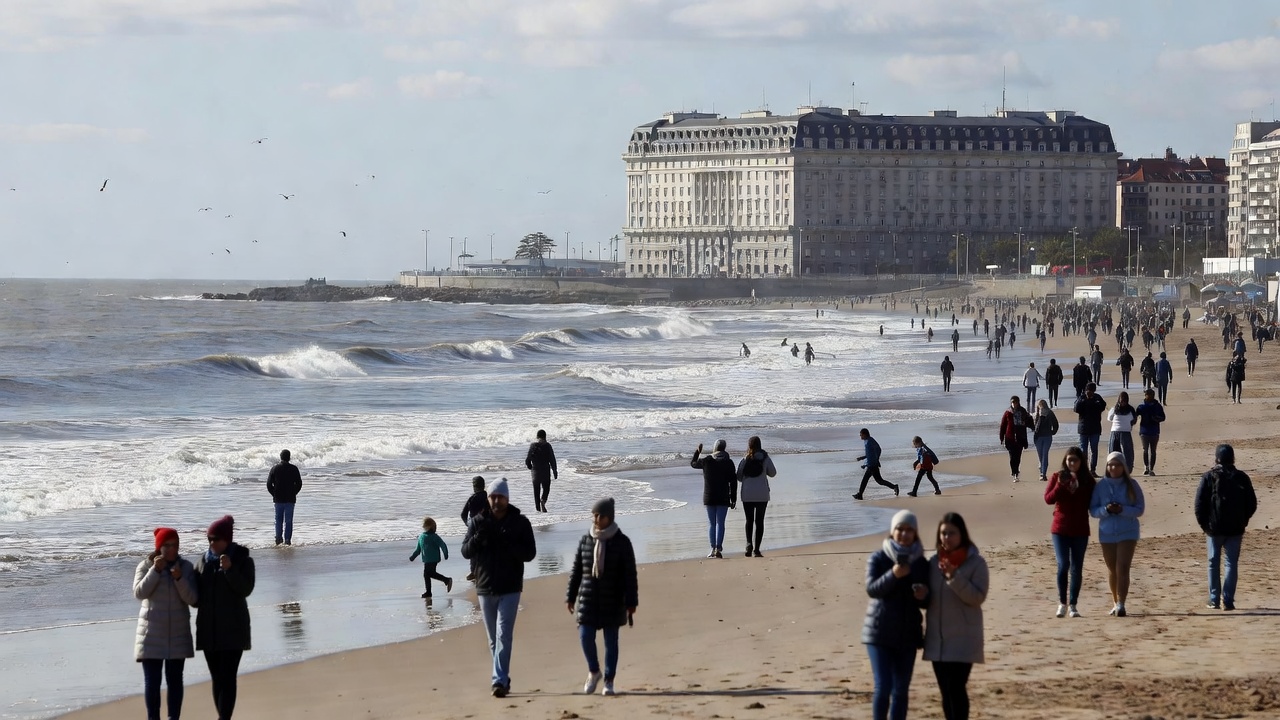 Mar del Plata, entre las ciudades más buscadas por los turistas para el fin de semana largo de agosto