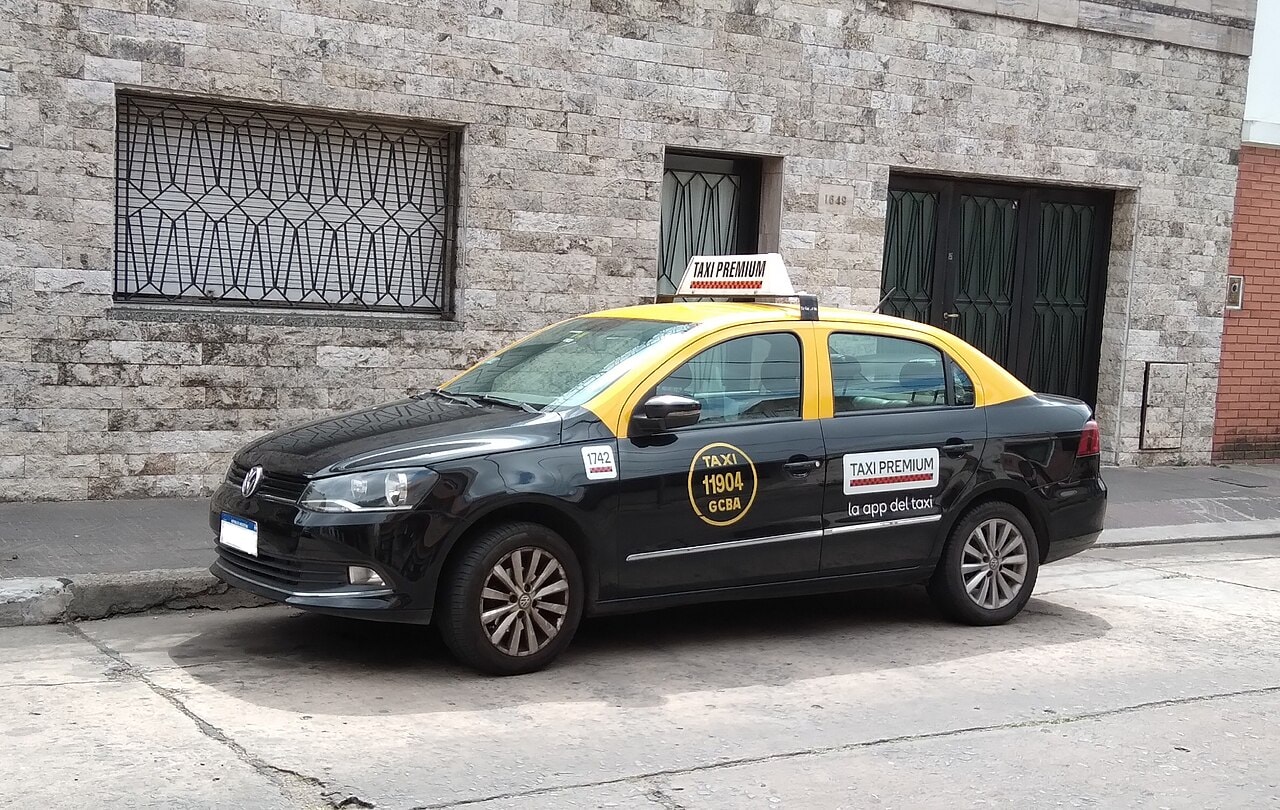 Apps de transporte: fijaron plazos de inscripción y controles en Mar del Plata